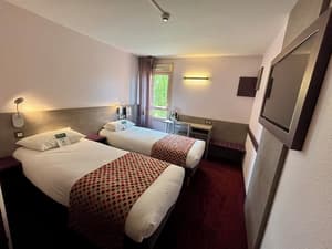thumbnail: Room