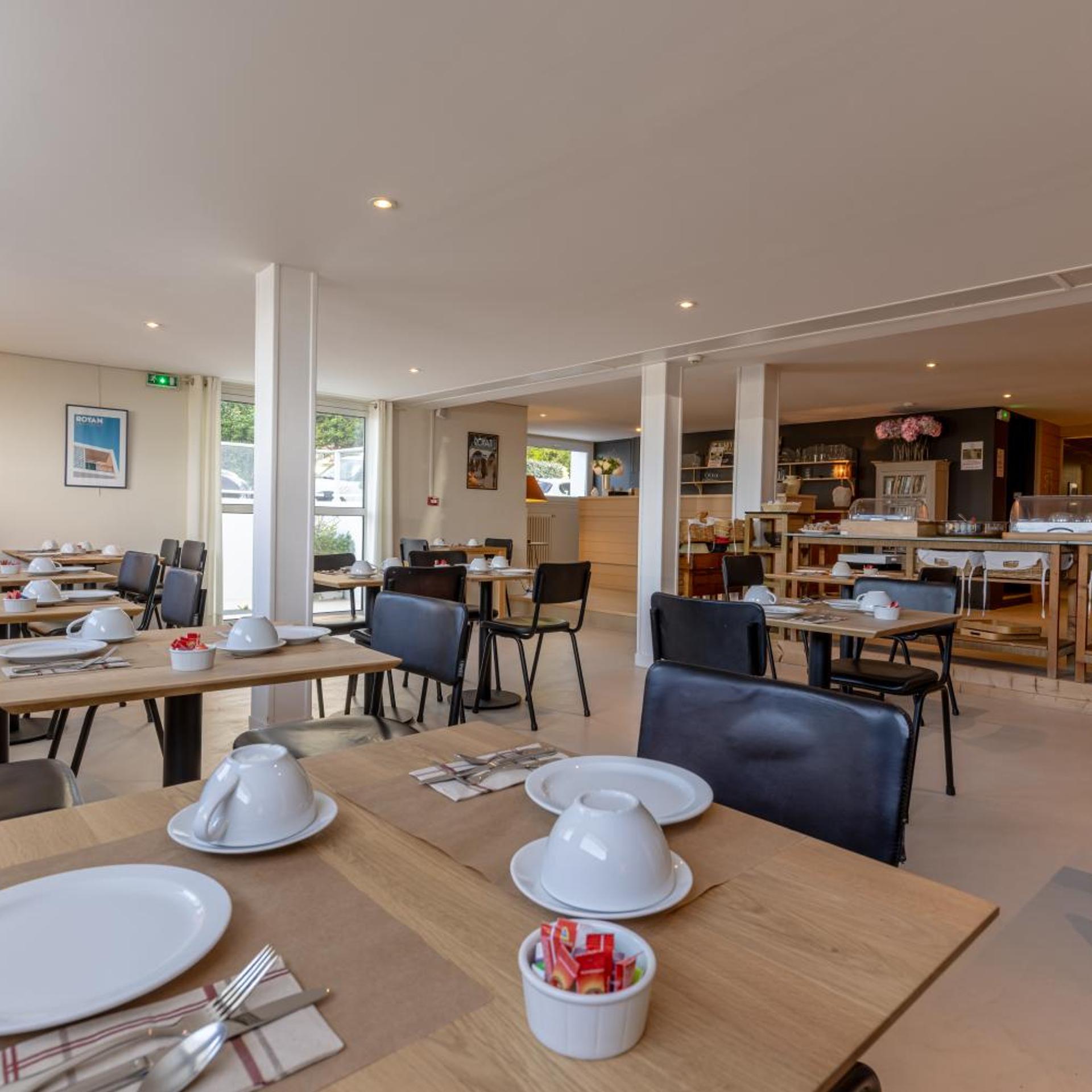Restaurant-cafeteria