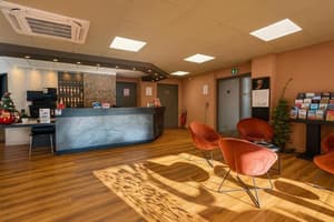 thumbnail: Reception