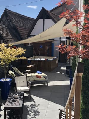 Au Cheval Blanc Hotel et Restaurant
