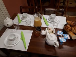 thumbnail: Breakfast buffet