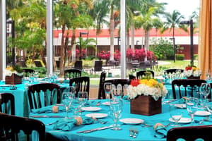 thumbnail: Banquet hall