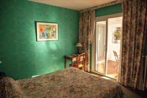 thumbnail: Interior detail