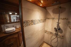 thumbnail: 680749900.jpg