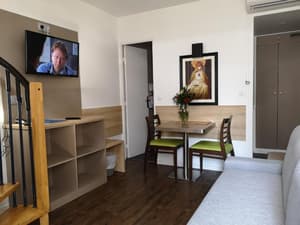 thumbnail: Interior