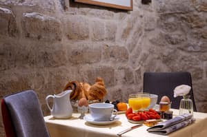 thumbnail: Breakfast buffet