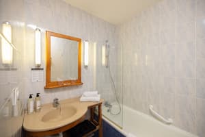 thumbnail: Bathroom