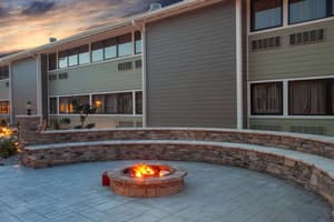 thumbnail: Courtyard