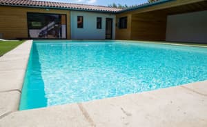 thumbnail: Outdoor pool