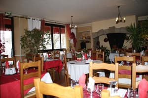 thumbnail: Restaurant
