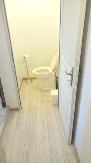 thumbnail: Bathroom