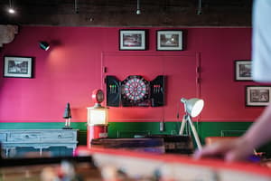 thumbnail: Bar (on property)