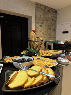 thumbnail: Breakfast buffet