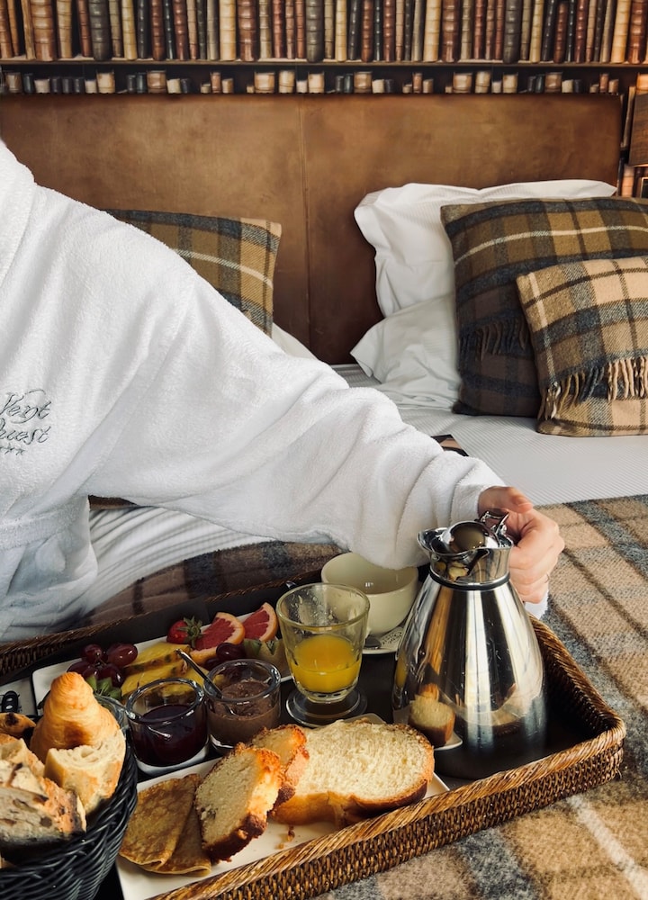In-room dining