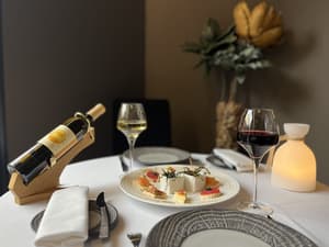thumbnail: Restaurant