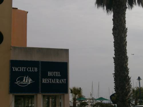 27795775.jpg