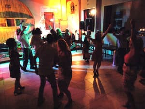 thumbnail: Bar (on property)
