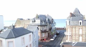 thumbnail: Exterior