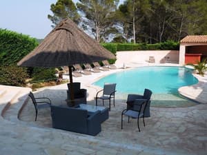 thumbnail: Pool