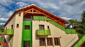 thumbnail: Exterior