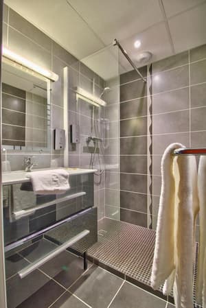thumbnail: Bathroom