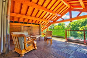 thumbnail: Balcony