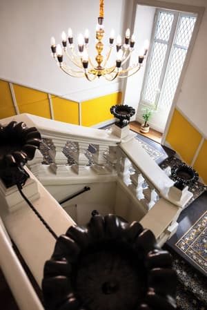 thumbnail: Staircase