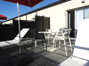 thumbnail: Terrace/patio