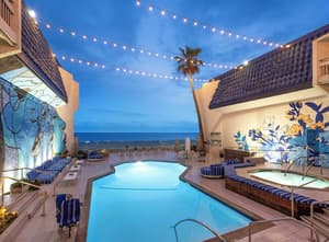 thumbnail: Outdoor pool
