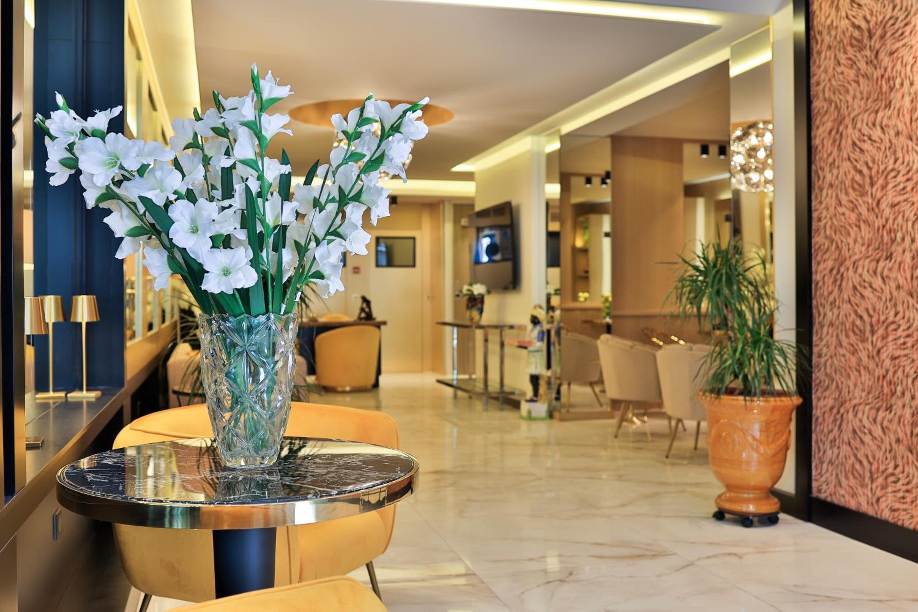 Restaurant-cafeteria