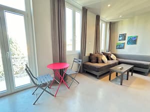 thumbnail: Living area