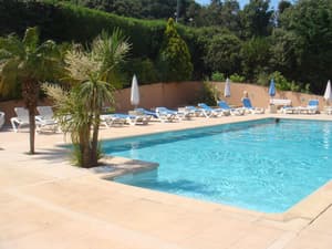 thumbnail: Pool