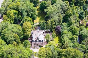 thumbnail: Property grounds