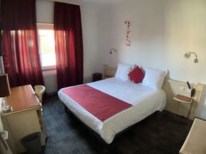 thumbnail: Room