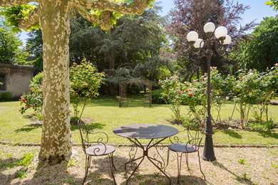 On-Site,Outdoor/Exterior,Exterior View of Building