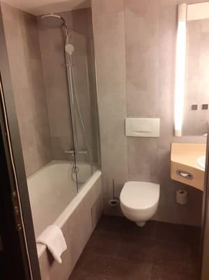 thumbnail: Bathroom