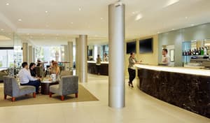 thumbnail: Bar (on property)