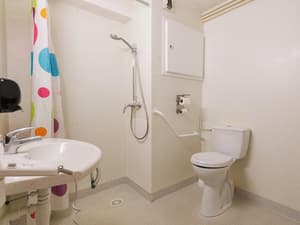 thumbnail: Bathroom
