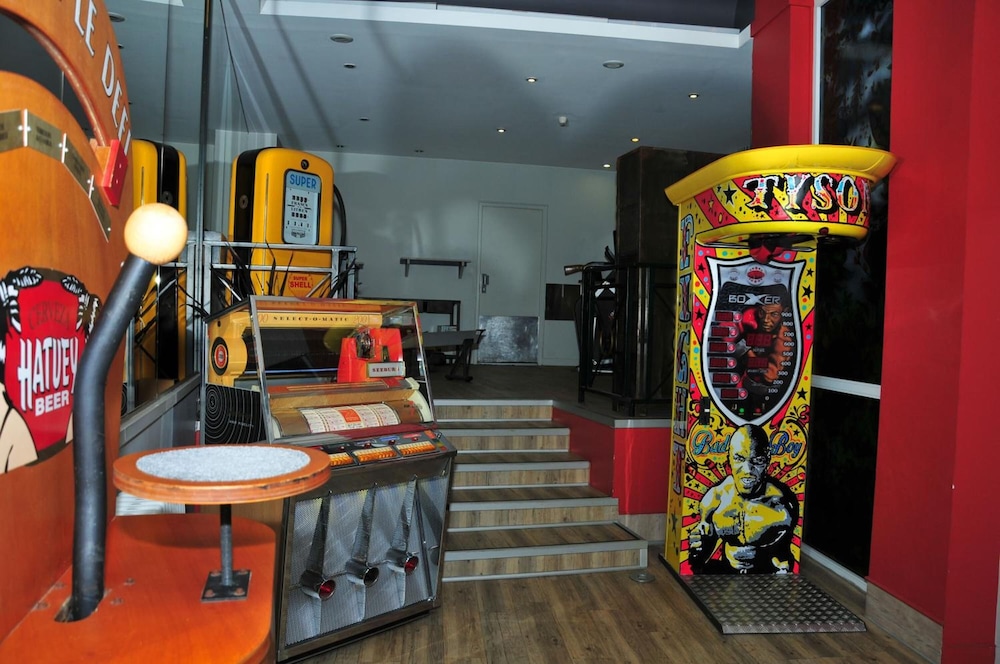 Game room