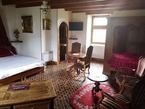 thumbnail: Room