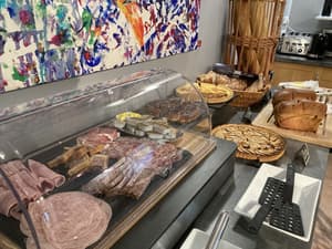 thumbnail: Breakfast meal