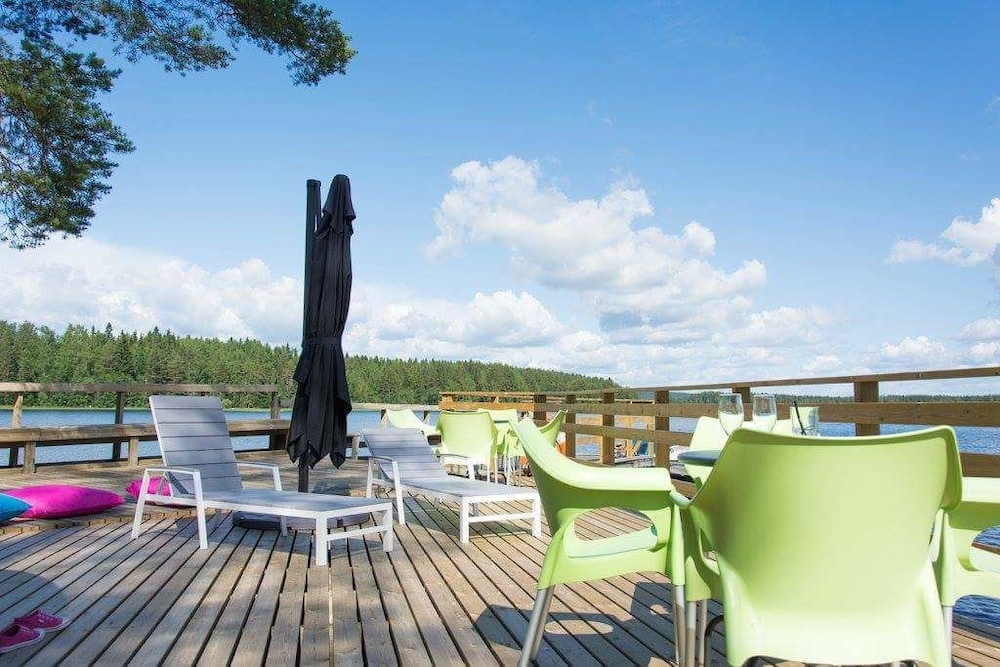 Sundeck