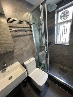 thumbnail: Bathroom