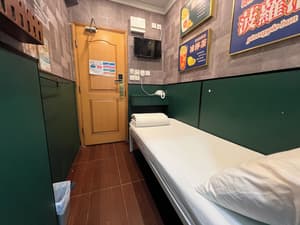 thumbnail: Room