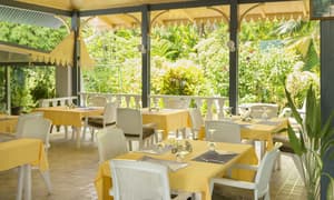 thumbnail: Restaurant