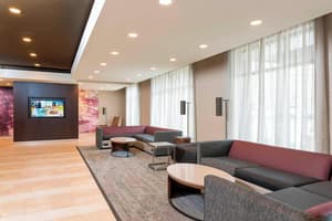 thumbnail: Lobby lounge