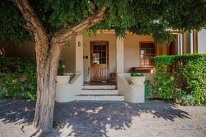 thumbnail: Exterior