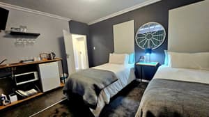 thumbnail: Room