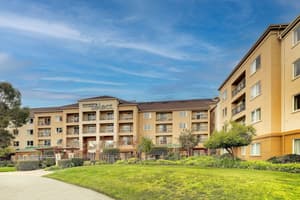 thumbnail: Exterior