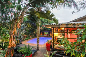 thumbnail: Exterior